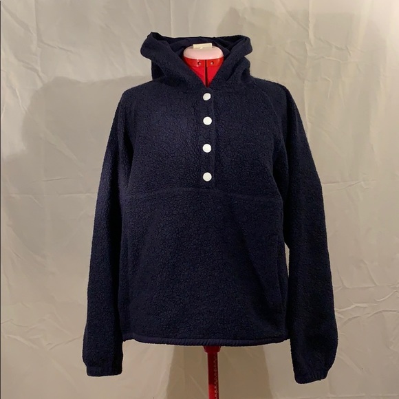 Outdoor Voices Jackets & Blazers - Rare Outdoor Voices Megafleece Pullover In Navy